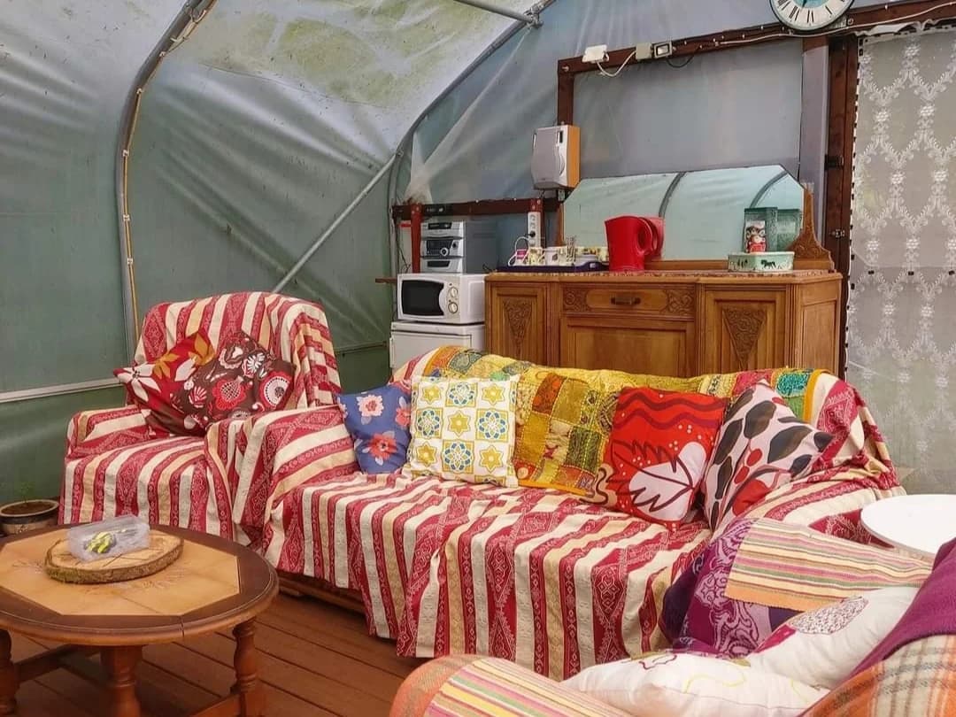 Shared relaxation space